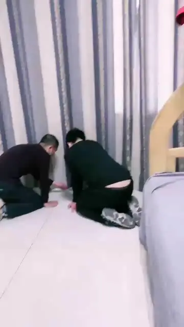 【罗宾】互相喂粑粑