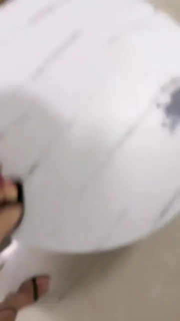 【艾莉】高跟踩踏踩舌头