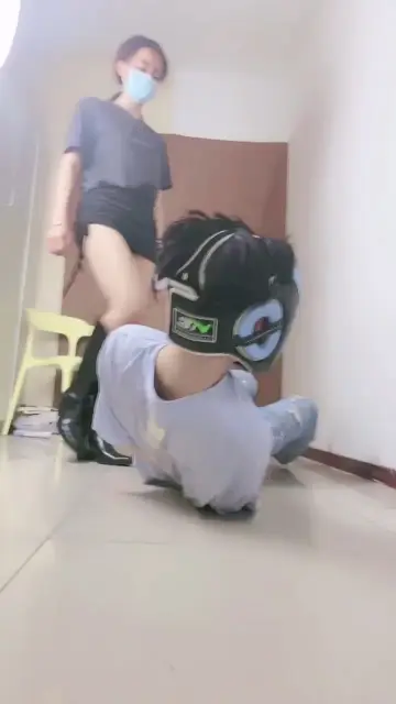 【小劳拉】发泄考试压力