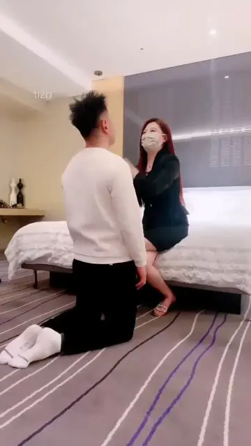 【梦樱】三个女王调教小白