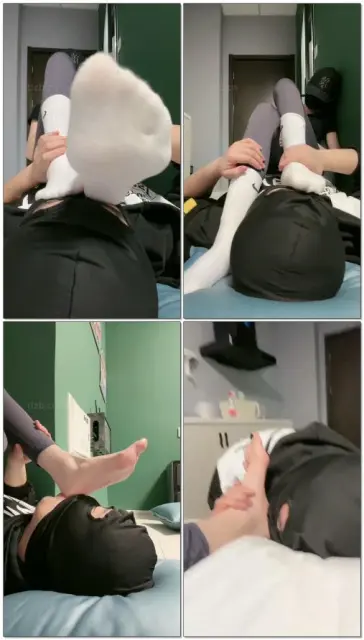 【美娜格格】脚奴来上课