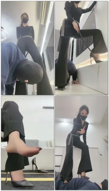 【萱萱】舔鞋耳光踩踏