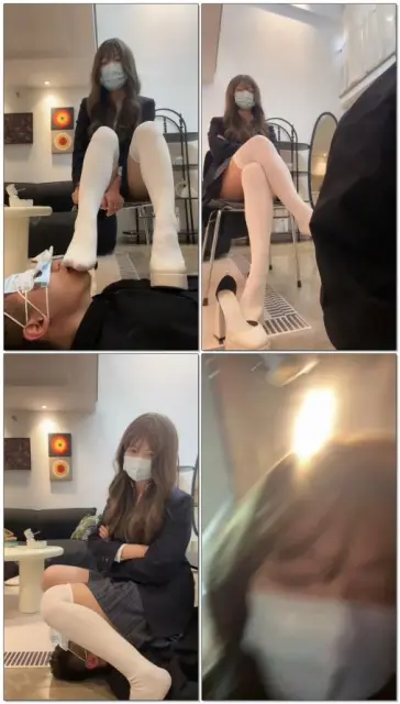 【fussy歪歪】跪在妹妹jk下的贱哥哥