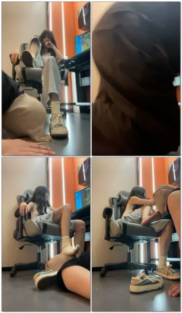 【小奈大人】电竞女神帆布鞋白袜羞辱