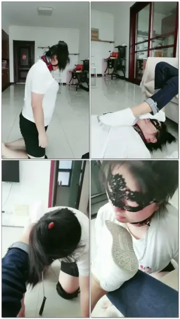 【凌儿女神】踩踏深喉耳光钻垮