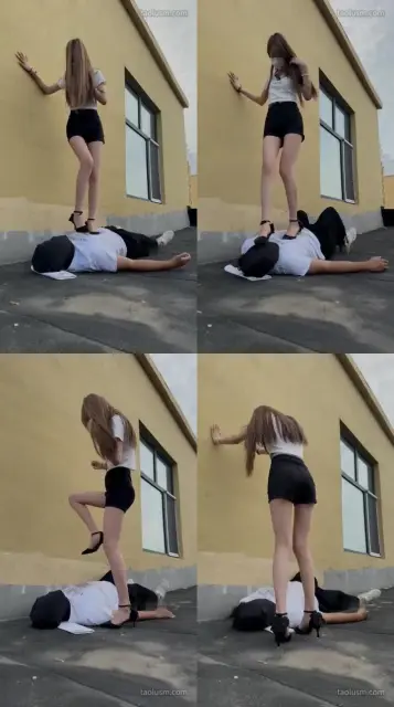 【精神小妹】高跟下的肉垫子