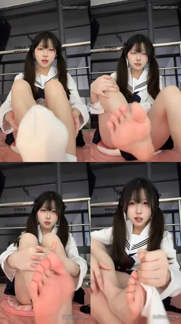 【极品幼斯酱葱】足交羞辱红绿灯🦶🚦