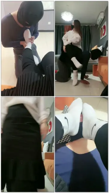 【甜音S】上课啊舔脚骑马钻孔