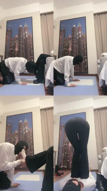 【不期而遇】品尝晨尿/踩踏/闻臭棉袜脚/踩脖脚耳光