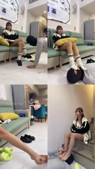 【阿昆】学生妹首调-长筒袜皮鞋舔/臭脚蹂躏脸/酸奶喂食