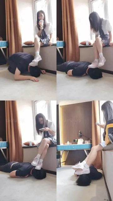 【米噢】运动鞋白袜全体重踩地毯