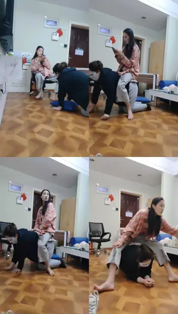 【樱樱】闺蜜狗-舔干净jio才赏赐骑马