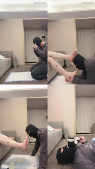 【不期而遇】狂吸原味白袜/吮吸脚趾/脚喂食/舔圣水/闻鞋发骚