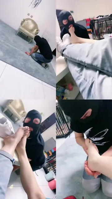【蜜雪情侣】情侣主虐绿帽-跪舔脏鞋臭脚