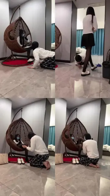 【吴迪】艺校女神-舔脏鞋/袜/碾压踩踏