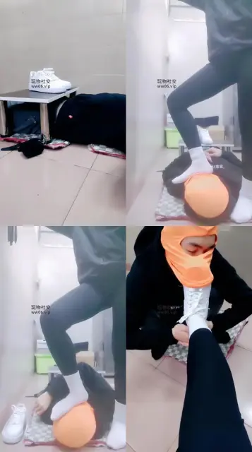 【奇了怪了】原味白袜脚踩虐家奴