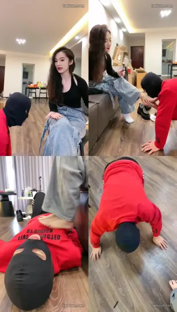 【七七】学生狗初调-跪舔脚插嘴/骑马踩踏钻胯/sp