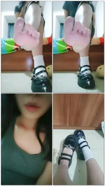 【柠柠S】第一视角酸奶口水踩踏面包专场