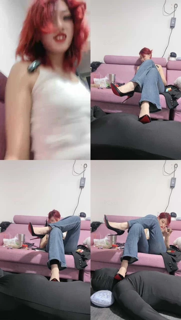 【冰诺】边直播边高跟踩狗