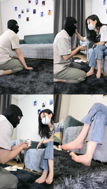 【诗琪】小白狗跪求赏赐圣水