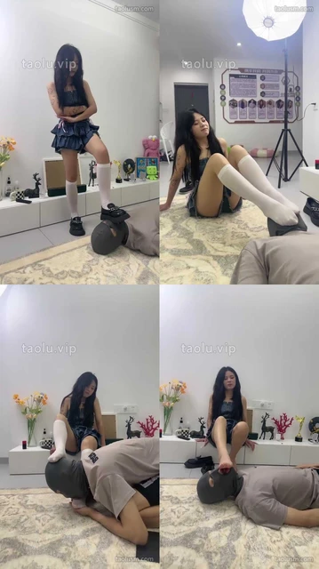 【狗哥】学生S皮鞋白丝踩地毯/闻鞋吃袜