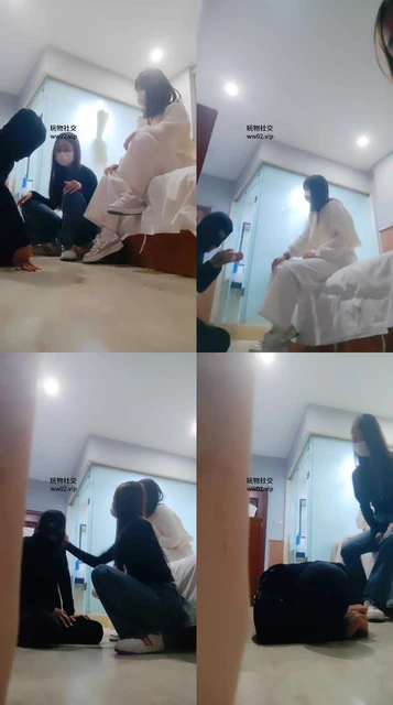 【女生也能很暴力】双S学生主脏鞋白袜暴力虐打【上】