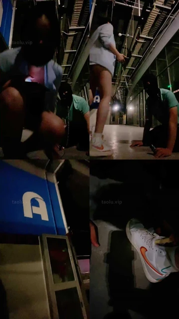 【小妮】户外遛狗-舔脏鞋底-提档爆踹