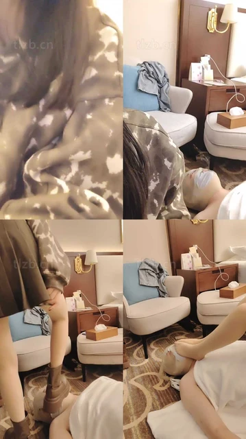 【丫丫】短靴踩踏/喂圣水/耳光/清理臭袜脏鞋底/袜子塞嘴