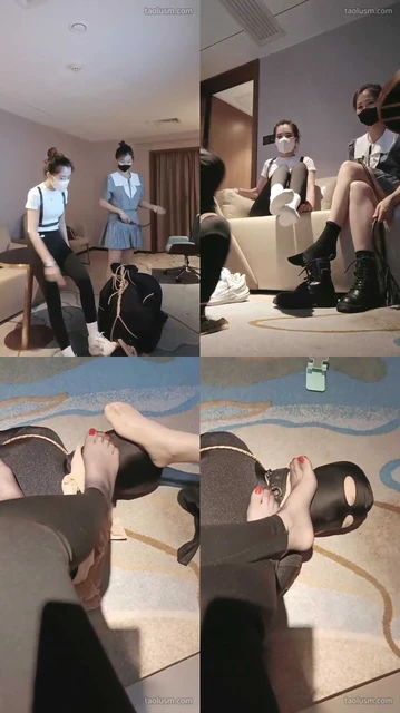 【多多】带闺蜜玩小白【续集】强制闻原味jio袜/捆绑踩