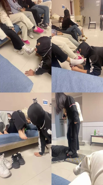 【精神小妹】群调-轮流清理学生主的脏鞋臭袜踩踏