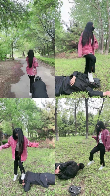 【桃幼幼】艺校女神户外遛狗-骑马爬行/小白鞋踢踹/踩踏