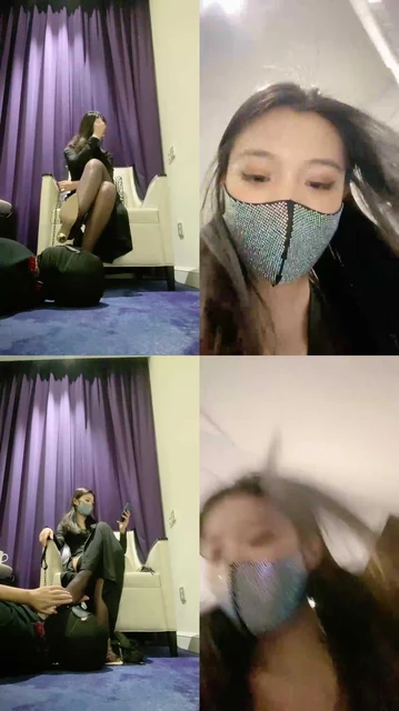 【美露】长腿车模黑丝恋足调