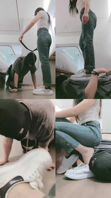 【妮蔻】转胯狗爬/小白鞋踩踏/耳光/脚下喂食/闻鞋闻袜