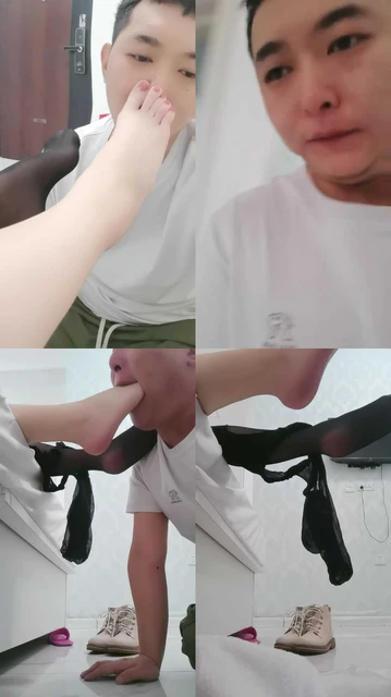 【明明】近距离-原味脚插嘴狂舔