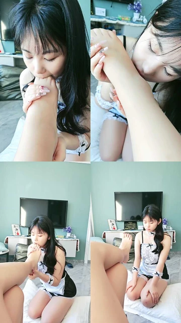 【亿姐】女慕纯舔场