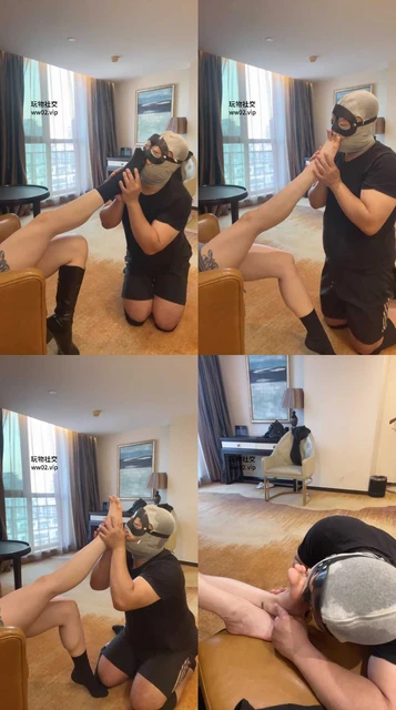 【黛帝】车模S-跪舔原味黑棉袜玉足