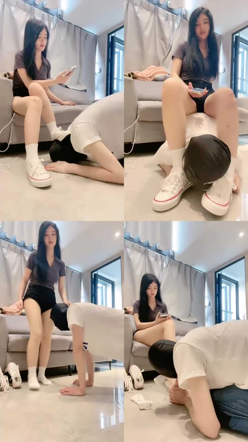 【子琳女王】臭味训练-踩头踩脸/狗嘴脱袜/蒙眼找鞋