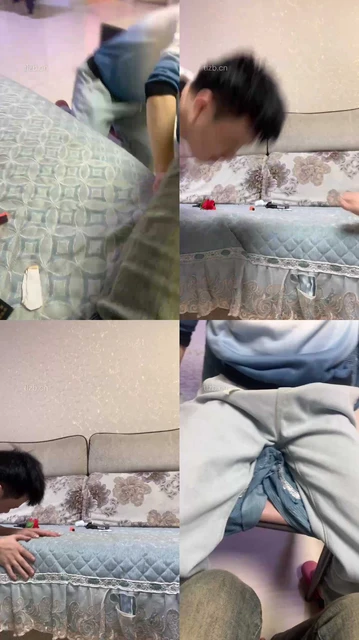 【灰灰酱】素人裸足提档