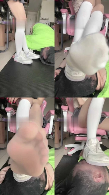 【苏儿】大学生S脏臭脚辱脚垫【完整版】