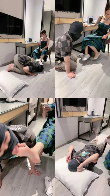 【娇娇】脚踩咀嚼物/踩踏/闻舔船袜