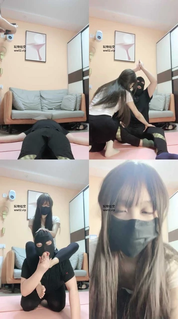 【鹿可】健身后原味白袜塞嘴踩虐/坐脸窒息