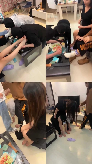 【文文文文】三S调教恋足狗