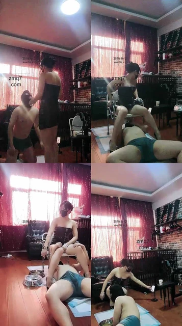 【冷颜女王】踩狗头强制黄金