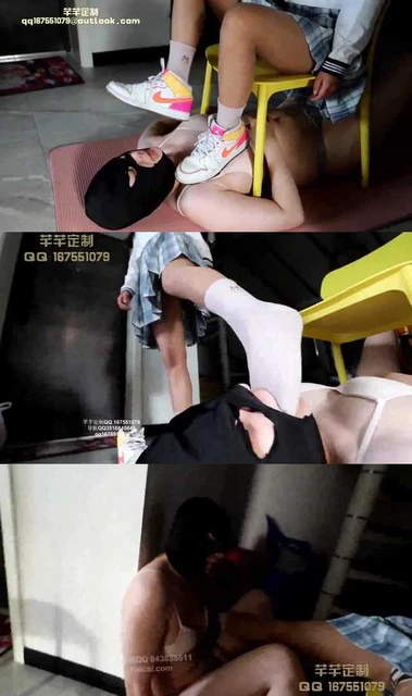 【芊芊】JK配AJ 臭袜插嘴 脚耳光