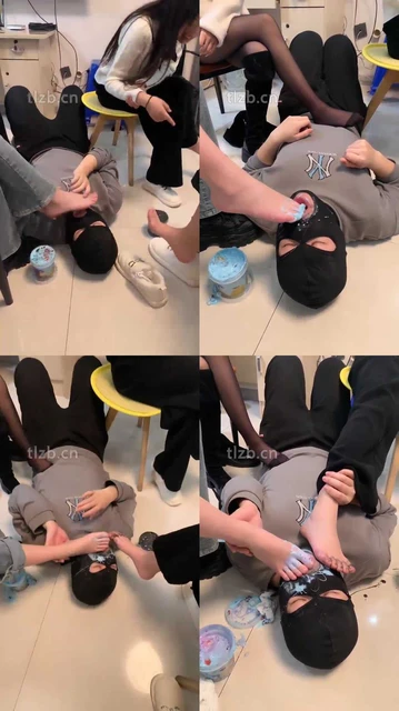 【精神小妹】脚喂食物