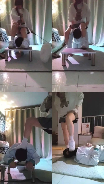 【小猫】骑脖/胯下羞辱/小白鞋棉袜踩/强制闻原味