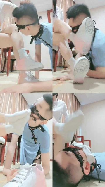 【妮蔻】脏小白鞋臭棉袜羞辱