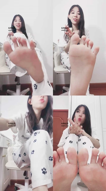 【阿梨】裸足炸京