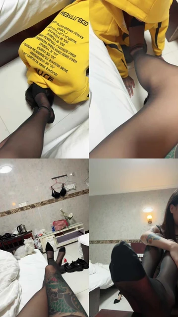 【土豆】高跟黑丝踩虐小奶狗