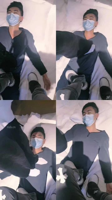 【蔓越莓】双S-白袜脚踩地毯狗【完整版】